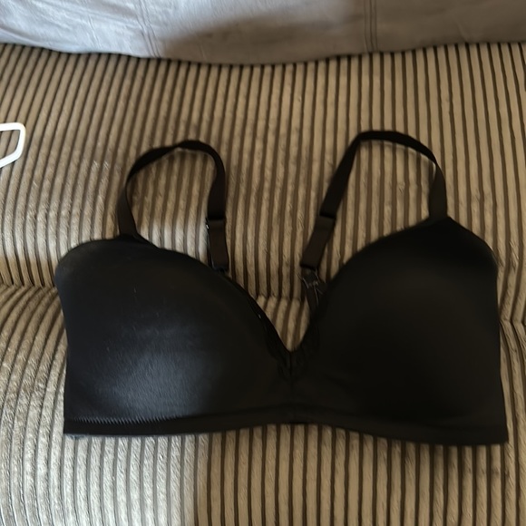 ELLEN TRACY black bra size 38D - Picture 3 of 7